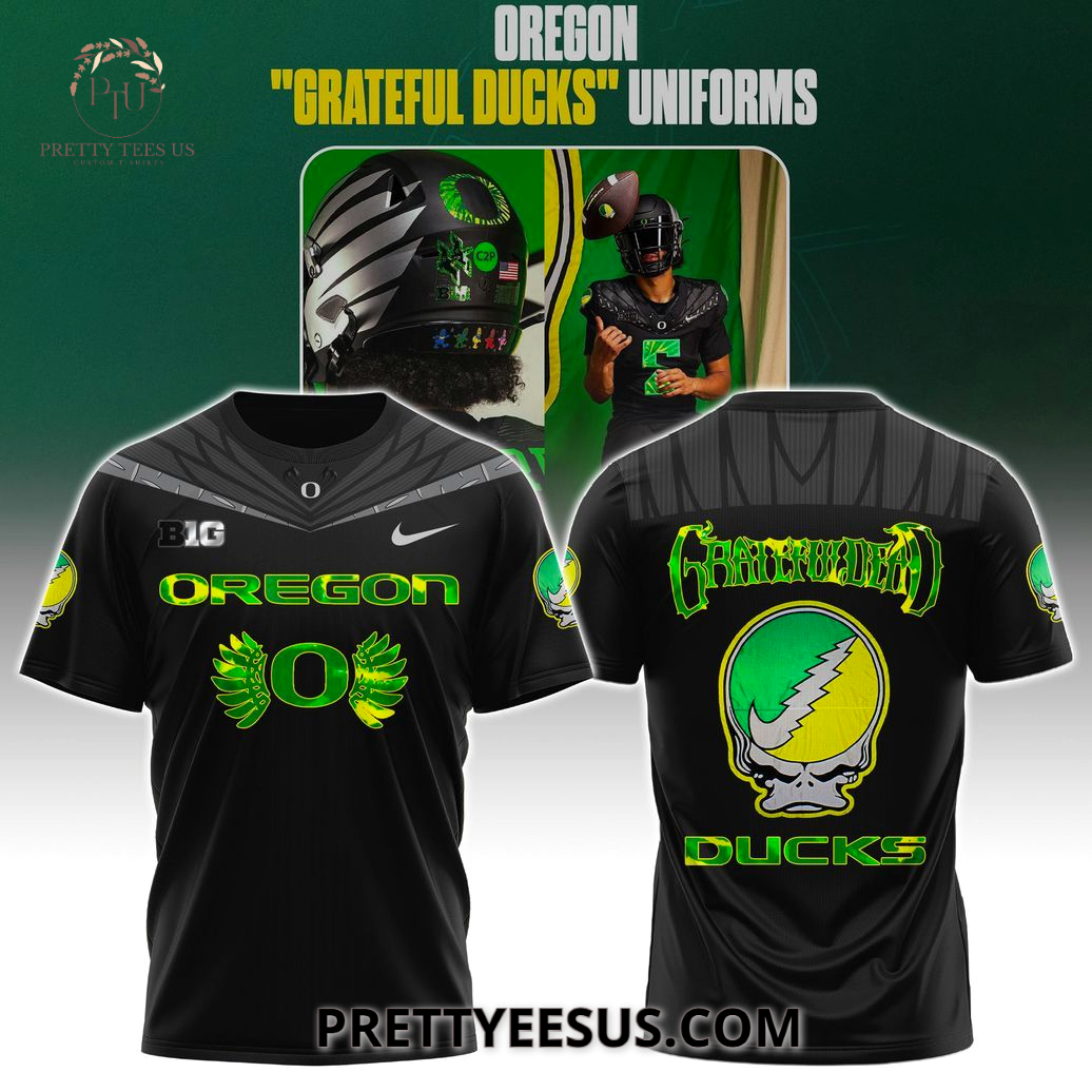 Oregon Ducks Football x Grateful Ducks 3D T-Shirt Oregon Ducks Football x Grateful Ducks 3D T-Shirt